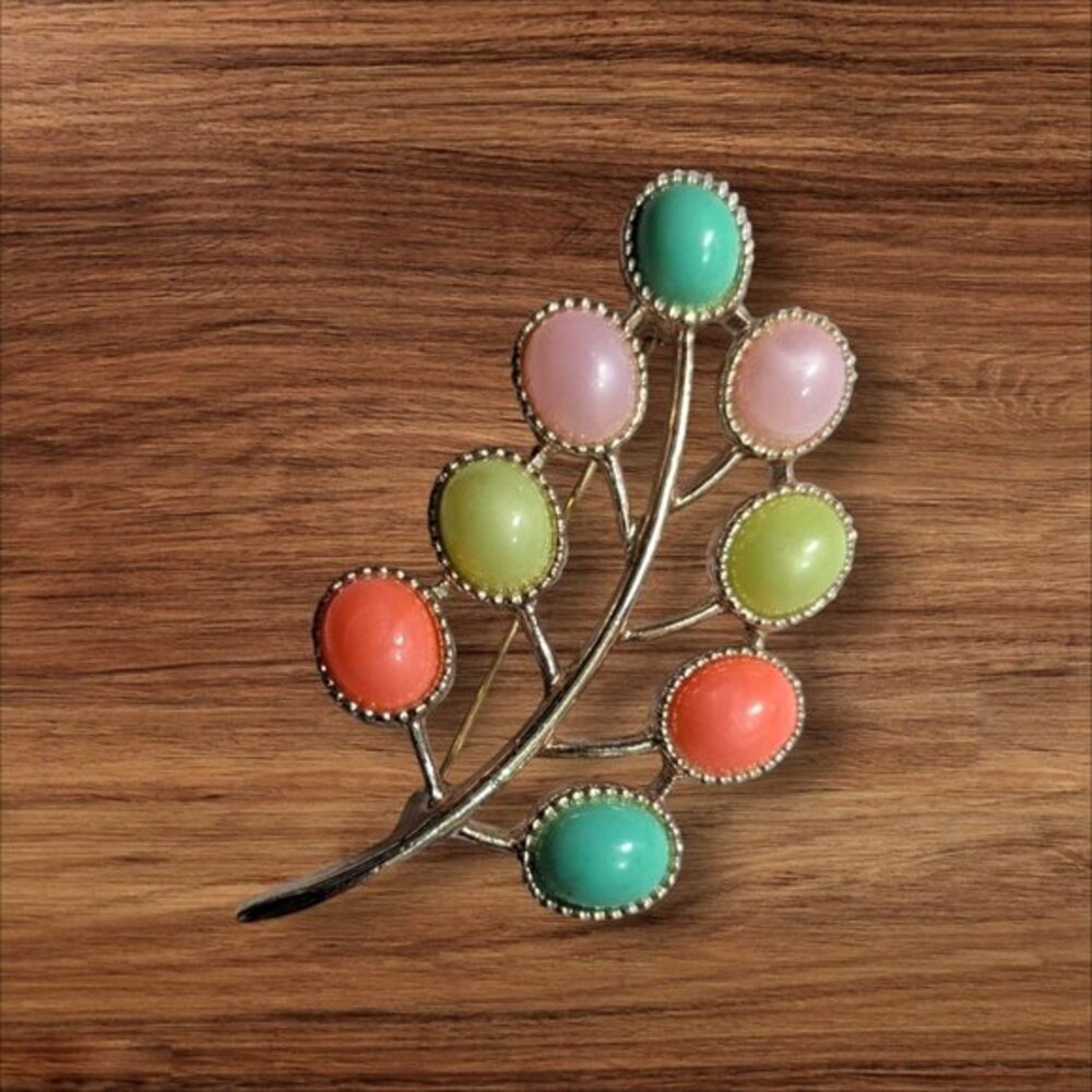 Vintage Sarah Coventry Pastel Cabochon Leaf Brooch Pin Gold Tone‎ Colorful Retro